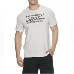 Nike men’s tee-shirt